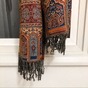 Gorgeous Patterned Scarf